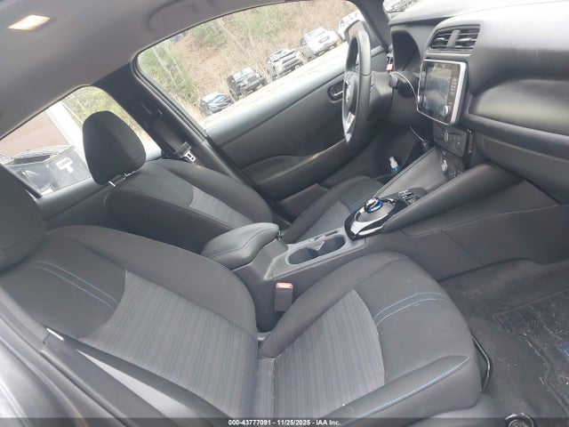 1N4CZ1CV4SC558215 Nissan Leaf Sv Plus