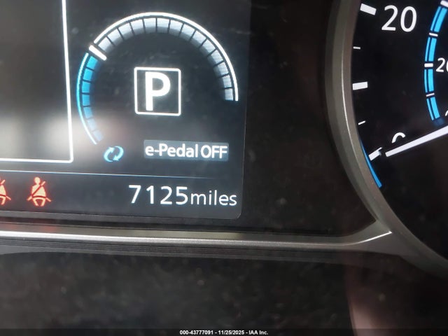 1N4CZ1CV4SC558215 Nissan Leaf Sv Plus