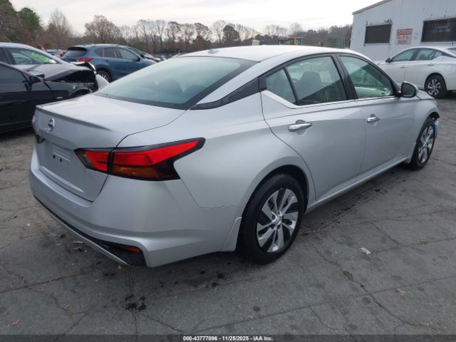 2020 NISSAN ALTIMA 1N4BL4BV4LC186747 Photo 3