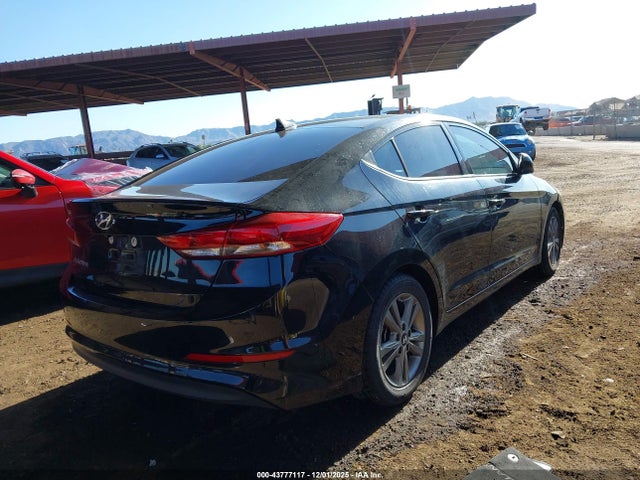 Hyundai Elantra Value Edition 2018 5NPD84LF0JH339640 Image 2