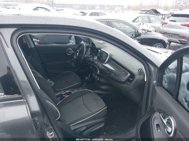 2017 FIAT 500X ZFBCFXAB1HP576853 Photo 4