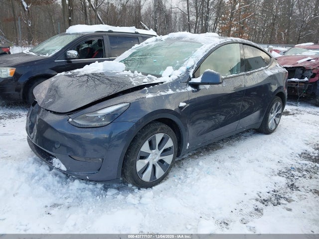 2023 TESLA MODEL Y 7SAYGDEE0PF907758 Photo 1