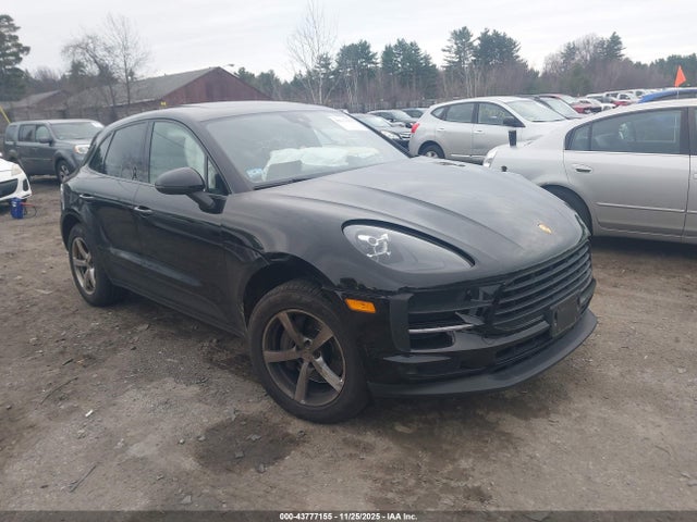 2021 PORSCHE MACAN WP1AA2A51MLB00781 Photo 0