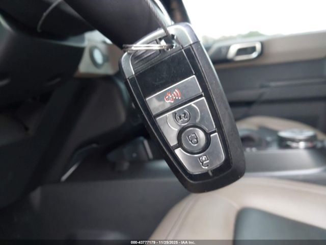 2024 FORD BRONCO 1FMEE2BP0RLA67010 Photo 10