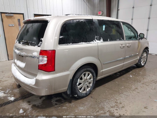 Продаж на аукціоні авто 2015 Chrysler Town & Country Touring, vin: 2C4RC1BG3FR637235, номер лоту: 43777221