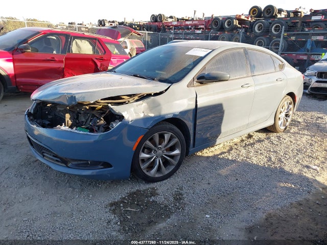 2015 Chrysler 200 S მანქანა იყიდება აუქციონზე, vin: 1C3CCCBB0FN613711, აუქციონის ნომერი: 43777260