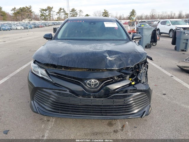 4T1B11HK5JU129925 Toyota CAMRY LE