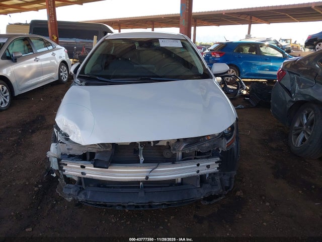 5YFEPMAE6NP297629 Toyota COROLLA LE