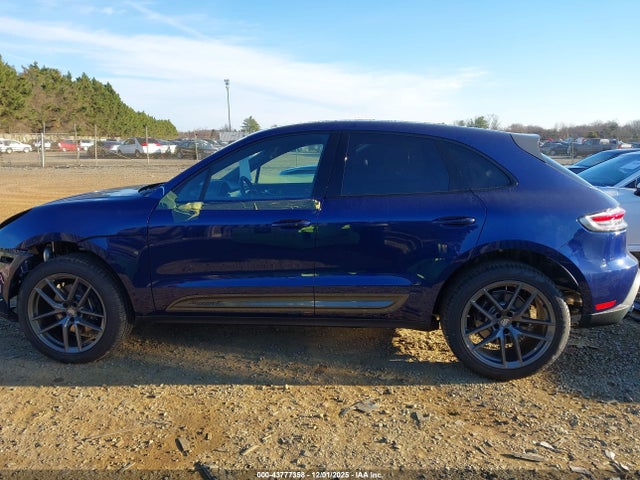 Porsche Macan T 2025 WP1AA2A59SLB13968 Image 15