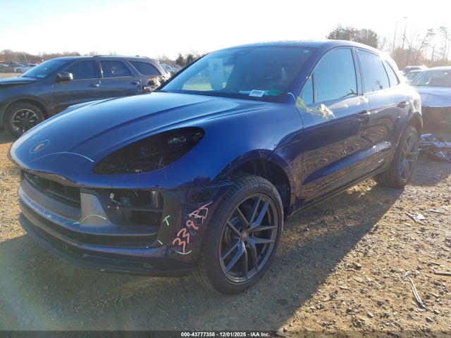 2025 PORSCHE MACAN WP1AA2A59SLB13968 Photo 1