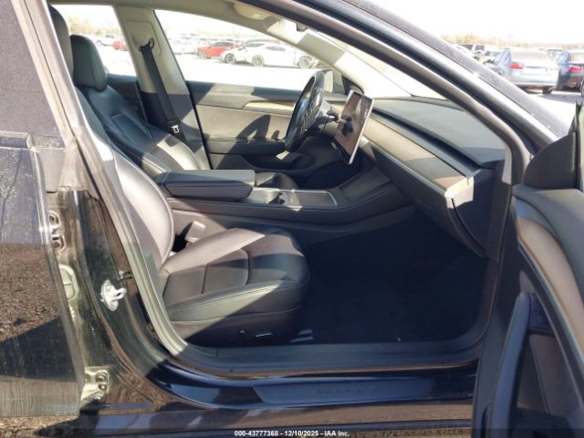2023 TESLA MODEL 3 5YJ3E1EA8PF437990 Photo 4