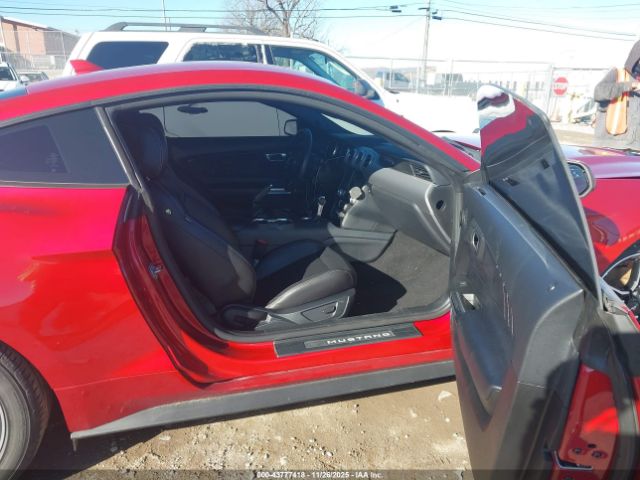 2021 FORD MUSTANG 1FA6P8THXM5137306 Photo 4