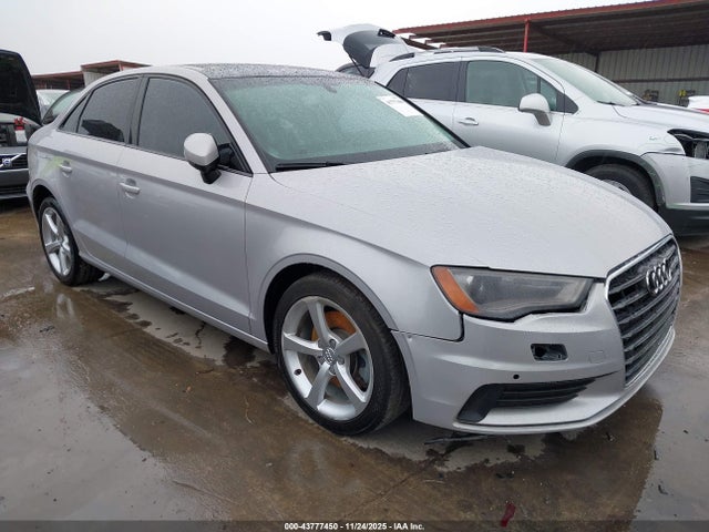 2016 AUDI A3 WAUA7GFF3G1048842