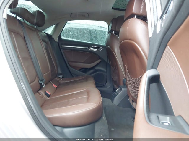 2016 AUDI A3 WAUA7GFF3G1048842 Photo 7