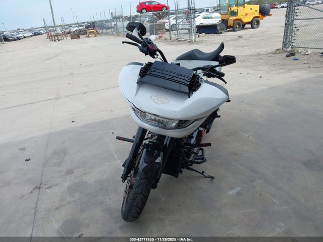 2024 HARLEY-DAVIDSON FLTRX 1HD1KH713RB658438 Photo 4