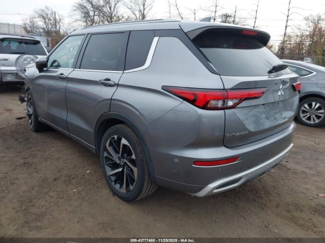 2022 MITSUBISHI OUTLANDER JA4J4VA8XNZ058351 Photo 2