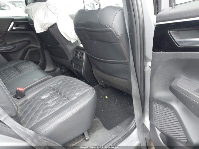 2022 MITSUBISHI OUTLANDER JA4J4VA8XNZ058351 Photo 7