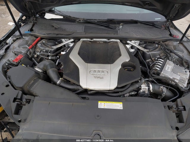 2019 AUDI A7 WAUV2AF22KN018520 Photo 9