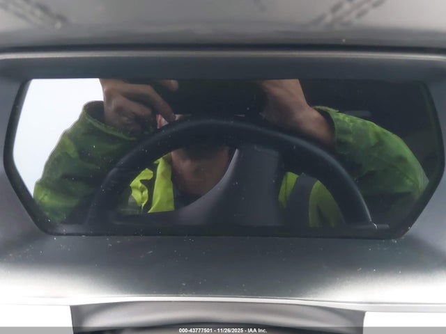 2018 TESLA MODEL X 5YJXCBE2XJF115607 Photo 6