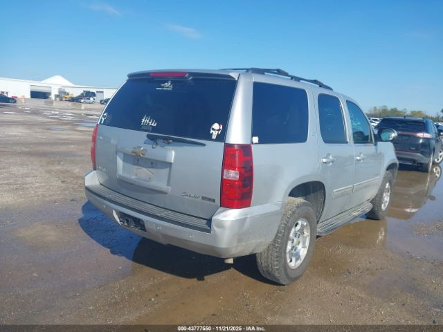 2011 CHEVROLET TAHOE 1GNSKBE02BR335628 Photo 3