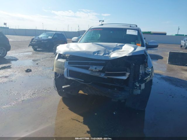 2011 CHEVROLET TAHOE 1GNSKBE02BR335628 Photo 5