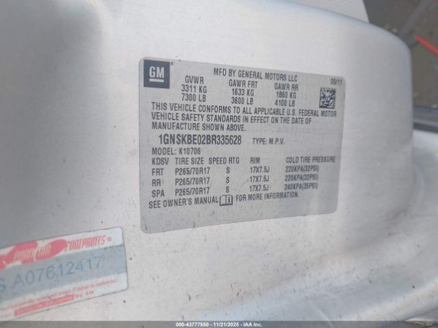 2011 CHEVROLET TAHOE 1GNSKBE02BR335628 Photo 8