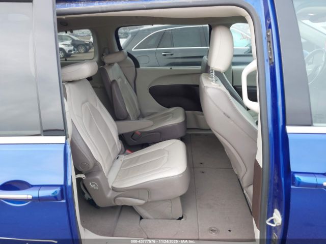 2019 CHRYSLER PACIFICA 2C4RC1BG9KR628145 Photo 7