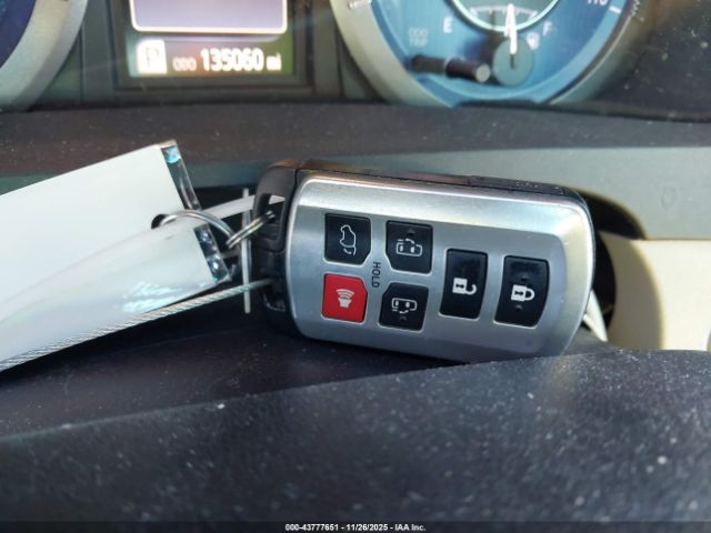 2015 TOYOTA SIENNA 5TDYK3DC3FS688956 Photo 10