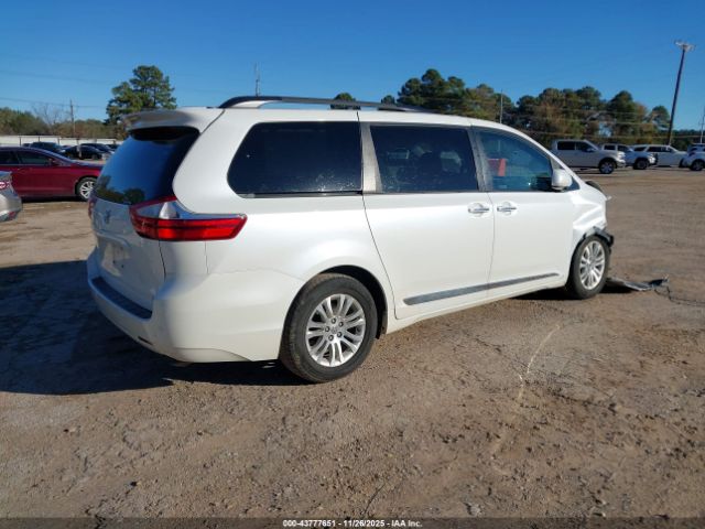 2015 TOYOTA SIENNA 5TDYK3DC3FS688956 Photo 3