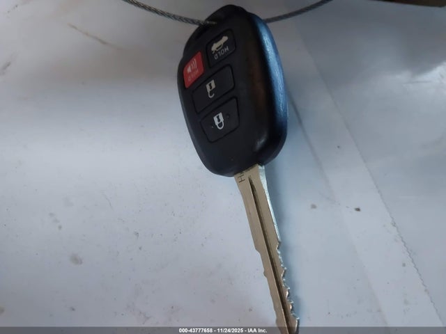 Toyota COROLLA LE 2017 2T1BURHE3HC767134 Image 11