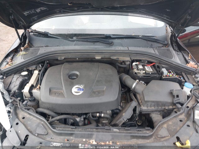 2015 VOLVO XC60 YV440MDJ1F2679878 Photo 9
