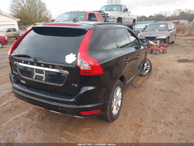 2015 VOLVO XC60 YV440MDJ1F2679878 Photo 3
