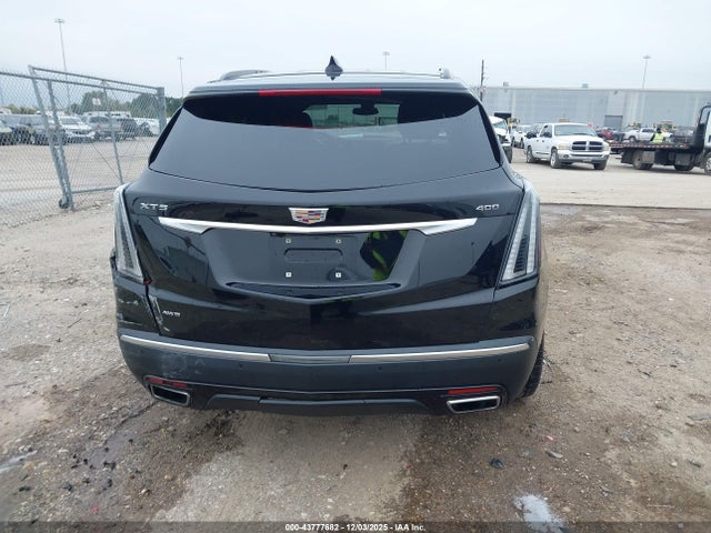 43777682 :رقم المزاد ، 1GYKNGRS1MZ128606 vin ، 2021 Cadillac Xt5 Awd Sport مزاد بيع