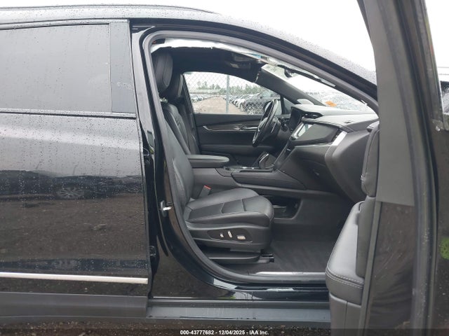 43777682 :رقم المزاد ، 1GYKNGRS1MZ128606 vin ، 2021 Cadillac Xt5 Awd Sport مزاد بيع