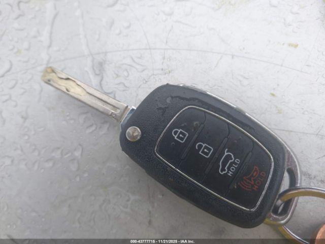 2018 HYUNDAI TUCSON KM8J23A4XJU680304 Photo 10