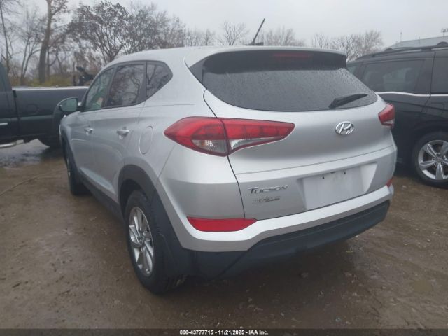 2018 HYUNDAI TUCSON KM8J23A4XJU680304 Photo 2