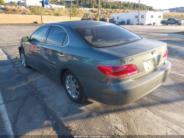 2005 LEXUS ES 330 JTHBA30G755061875 Photo 2