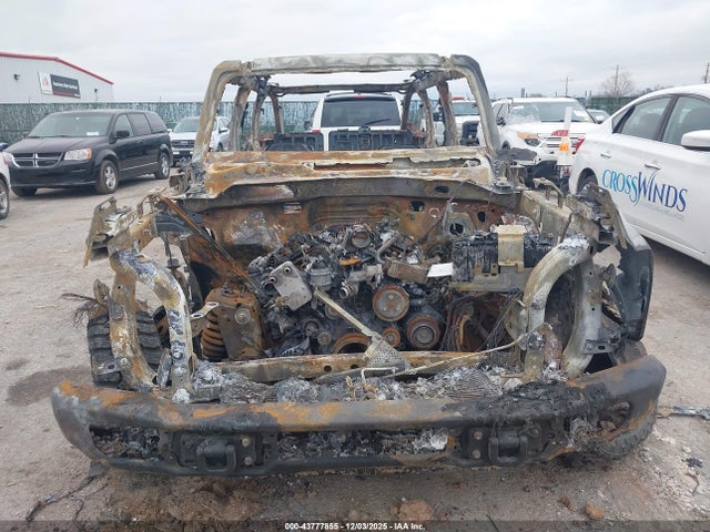 1FMEE1BP6RLB34509 Ford Bronco Black Diamond