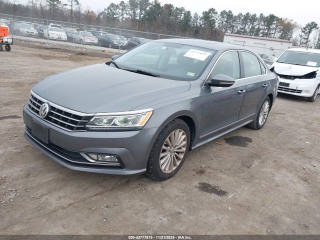 2017 VOLKSWAGEN PASSAT 1VWBT7A39HC028601 Photo 1