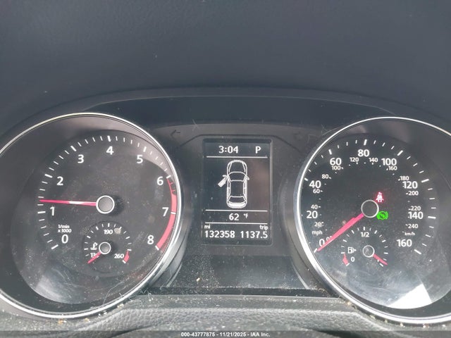 2017 VOLKSWAGEN PASSAT 1VWBT7A39HC028601 Photo 6