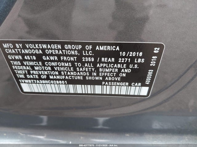 2017 VOLKSWAGEN PASSAT 1VWBT7A39HC028601 Photo 8