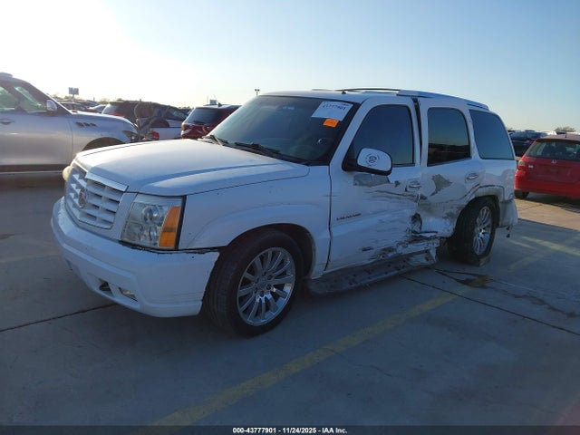 2002 CADILLAC ESCALADE 1GYEC63T62R130413 Photo 1