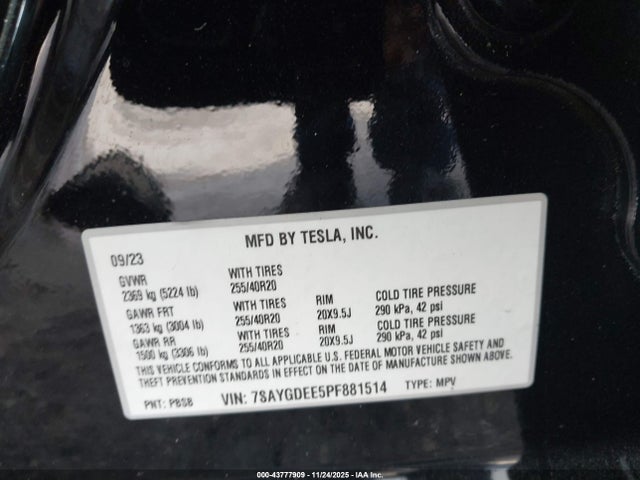 2023 TESLA MODEL Y 7SAYGDEE5PF881514 Photo 8