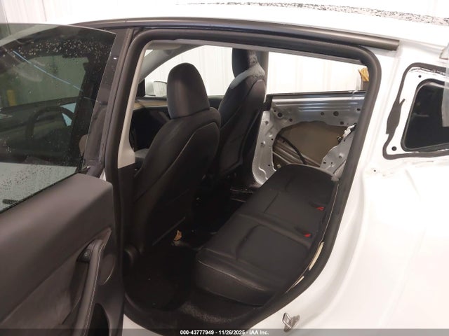 2023 TESLA MODEL Y 7SAYGDEE2PA041509 Photo 7