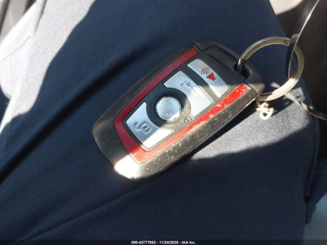 2012 BMW 335I WBA3A9G59CNP35581 Photo 10