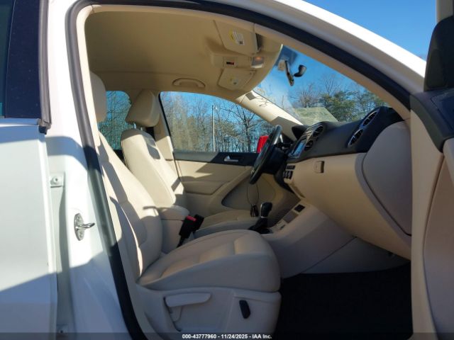 2014 VOLKSWAGEN TIGUAN WVGAV3AX1EW043538 Photo 4