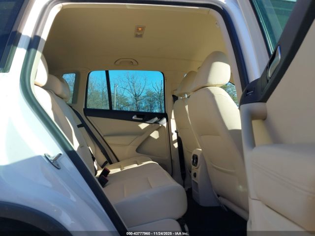 2014 VOLKSWAGEN TIGUAN WVGAV3AX1EW043538 Photo 7