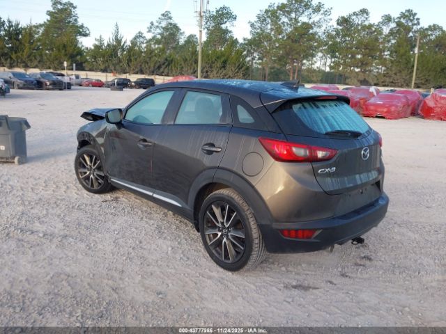 2016 MAZDA CX-3 JM1DKBD77G0107877 Photo 2