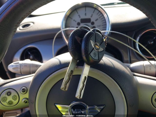 2007 MINI COOPER S WMWRH33517TJ45076 Photo 10