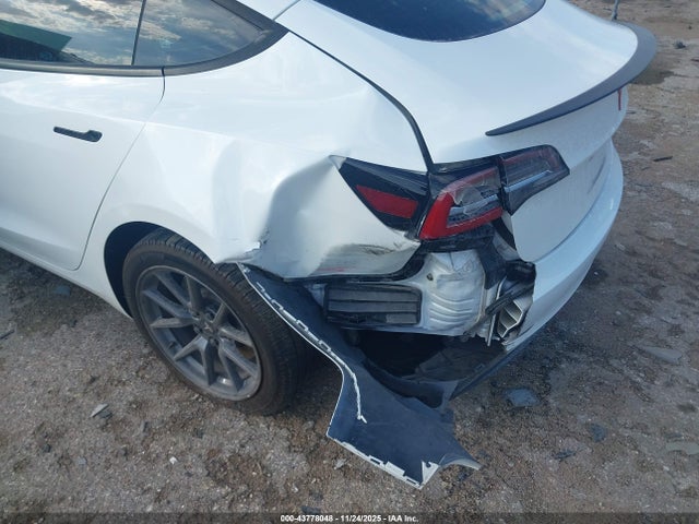 2023 TESLA MODEL 3 5YJ3E1EA0PF569643 Photo 5